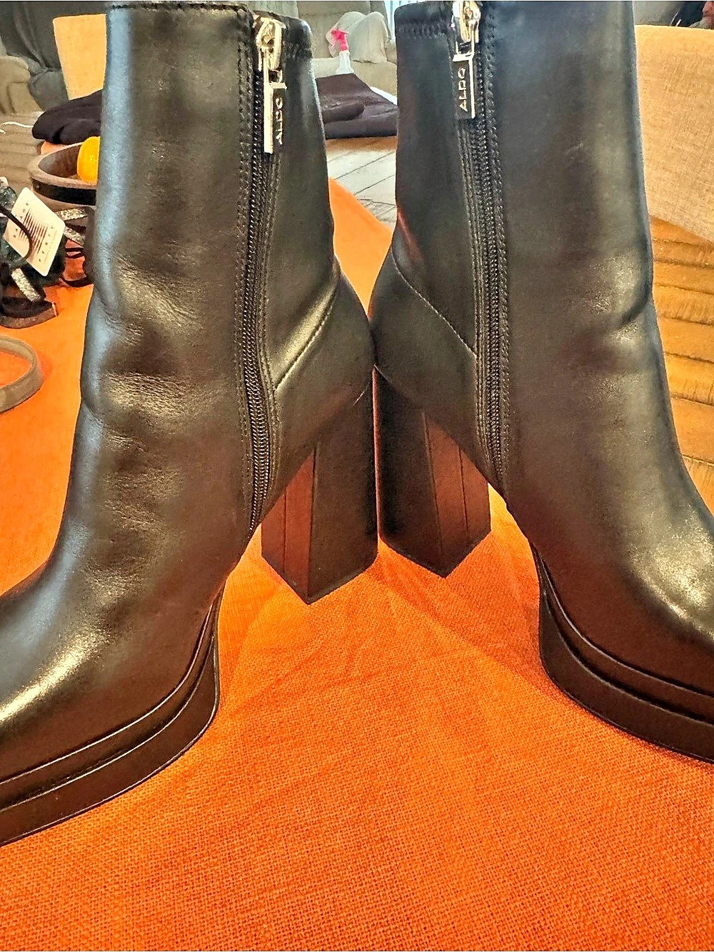 ALDO Mabel Platform Boot - Picture 4 of 12